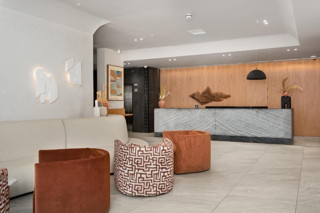 Newlands Peak Aparthotel