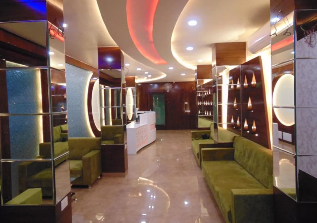 Hotel Saffron