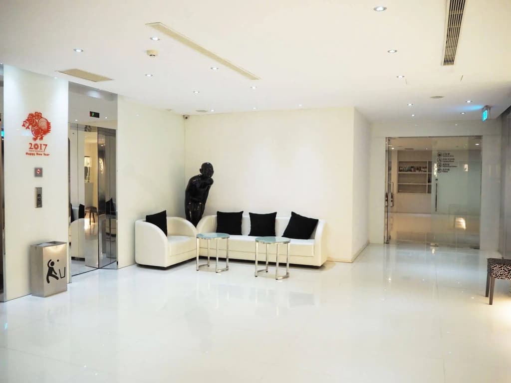 The Riverside Hotel Esthetics