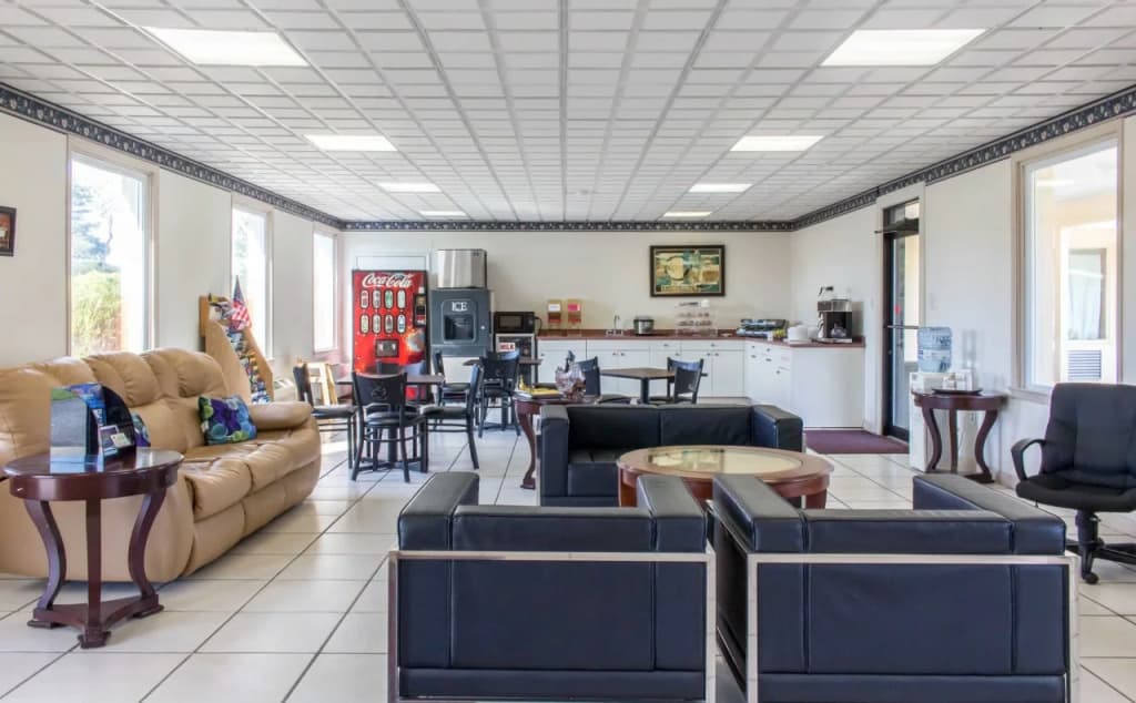 Oceanside Lodge