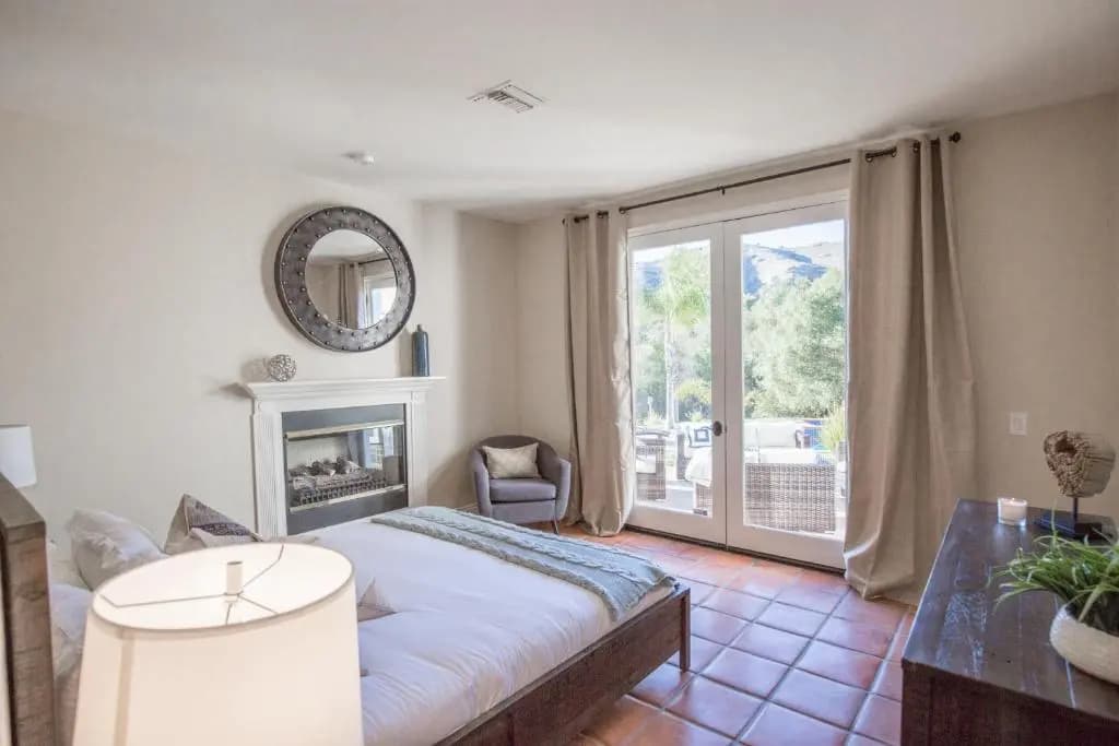 Grapevine by Avantstay Secluded 5BR Villa 4 Acres of Vineyards & Avo Groves!