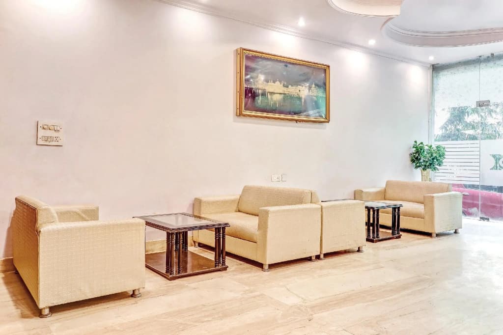 Hotel Grand Central Near Karolbagh Metro