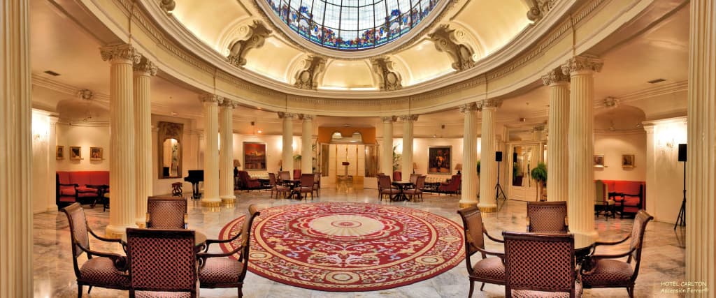 Hotel Carlton