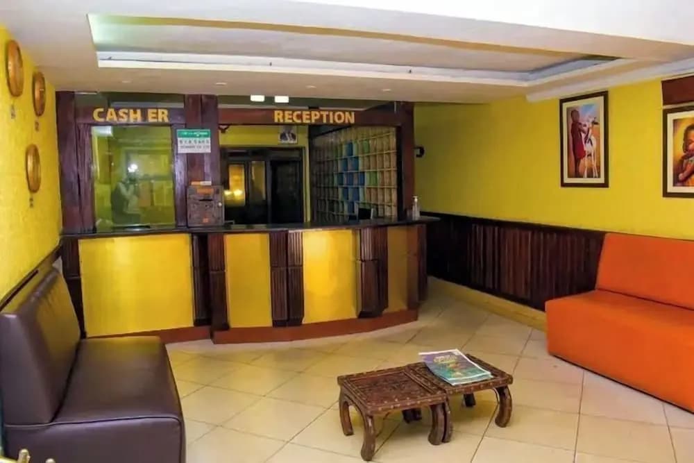 Raya Hotel CBD