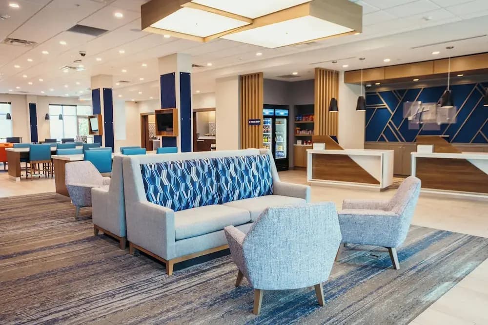 Holiday Inn Express & Suites DES MOINES - ANKENY by IHG