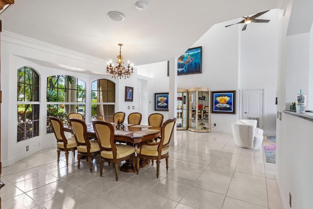 Dolce Vita Villa by Distinctive Beach Rentals