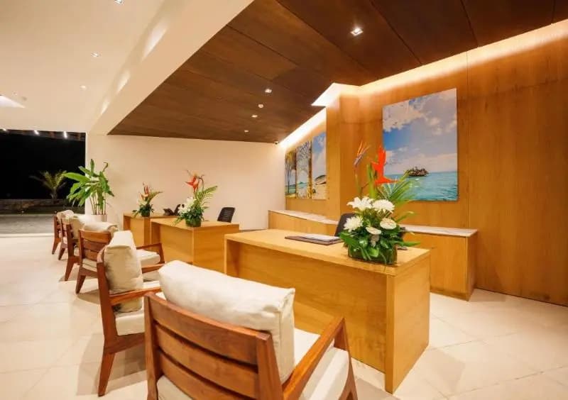 Ocean's Creek Beach Hotel
