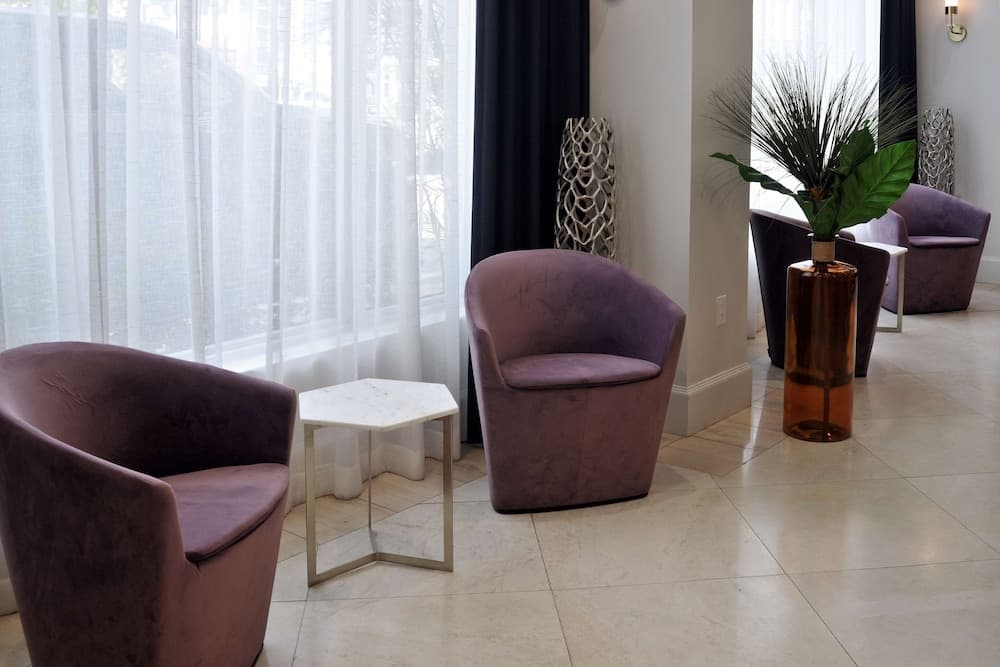 Hotel Morrison FLL Airport