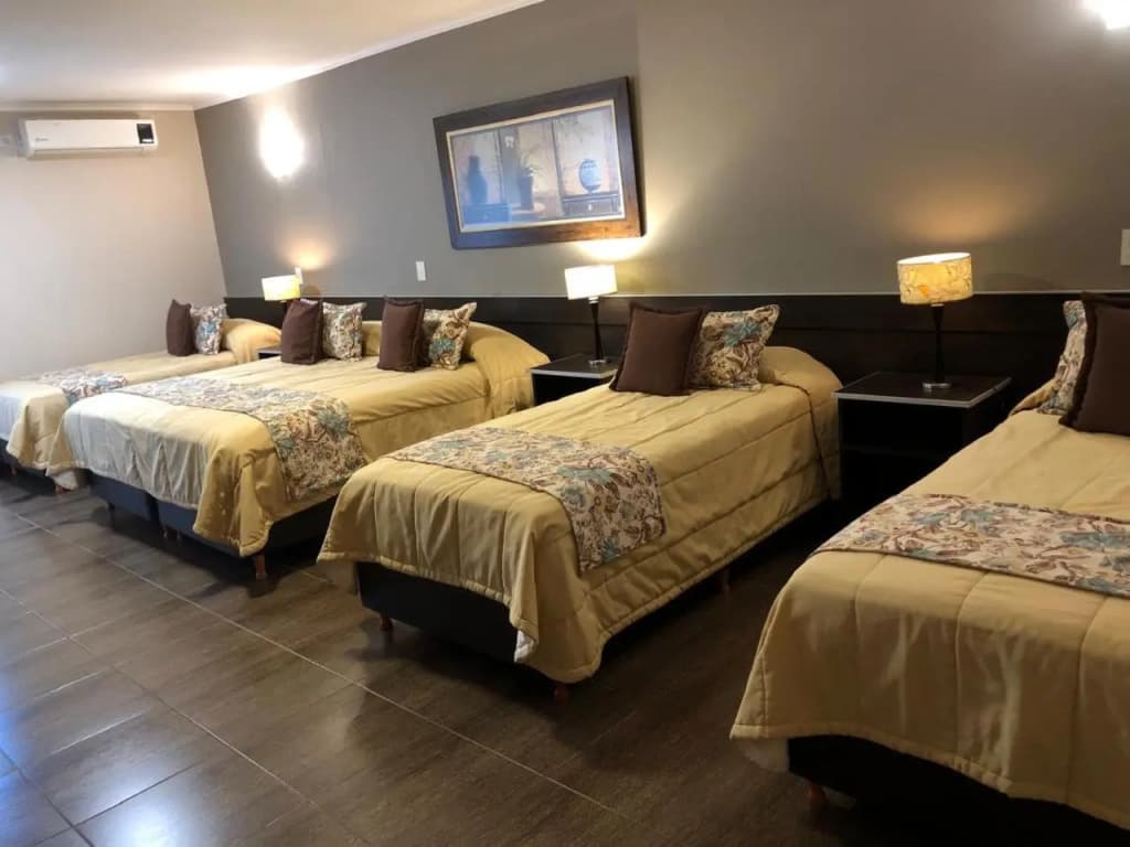 Orquideas Hotel & Cabañas
