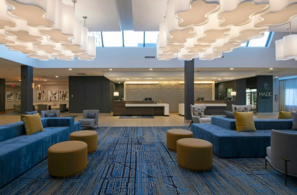 DoubleTree by Hilton Hotel West Edmonton