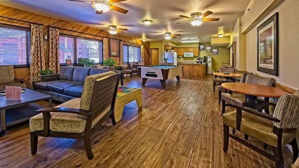 Getaways At Snow Lake Lodge