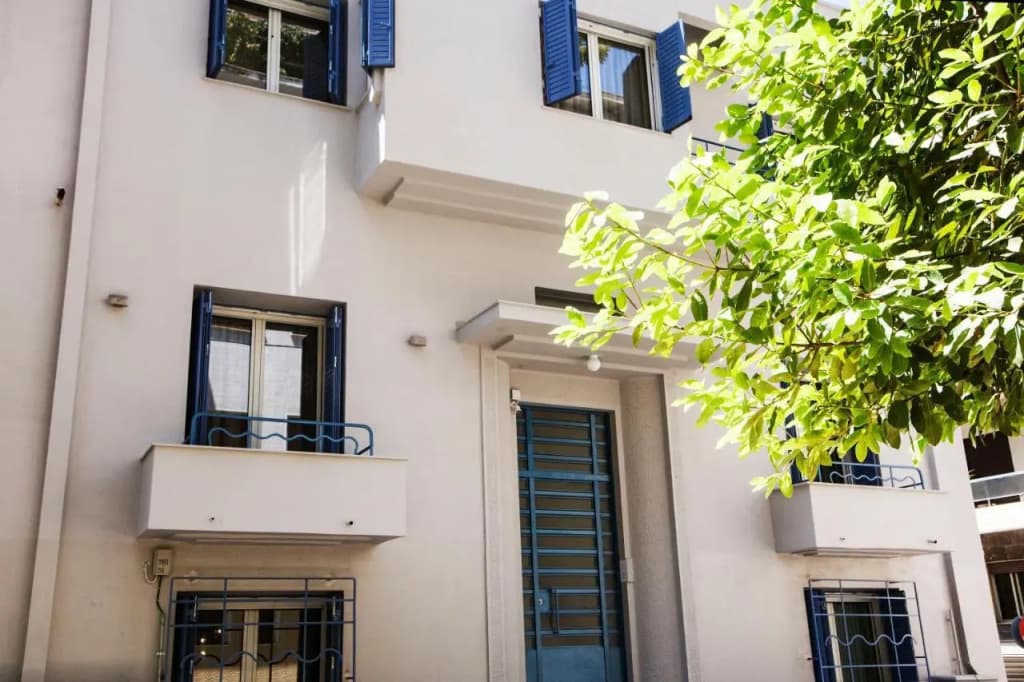 Lovely 1st Fl. Apt, with Balcony in Pagrati