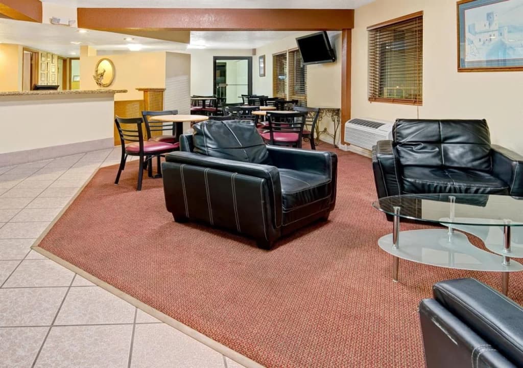 Magnuson Hotel El Paso West
