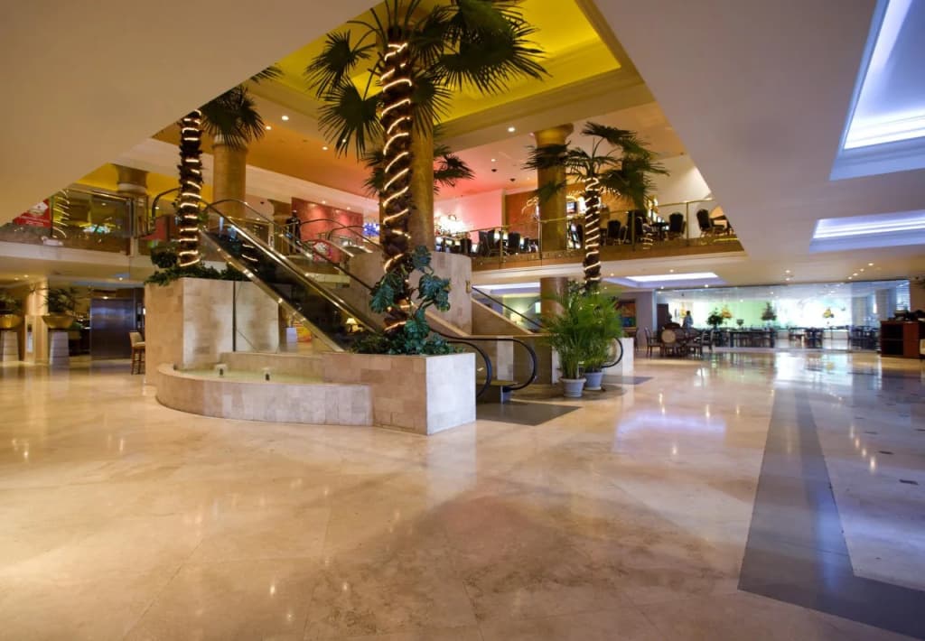 Waymore Hotel Spa & Casino