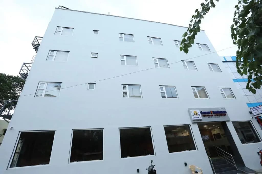 Season 4 Residences - Nungambakkam (US Consul&Apollo)