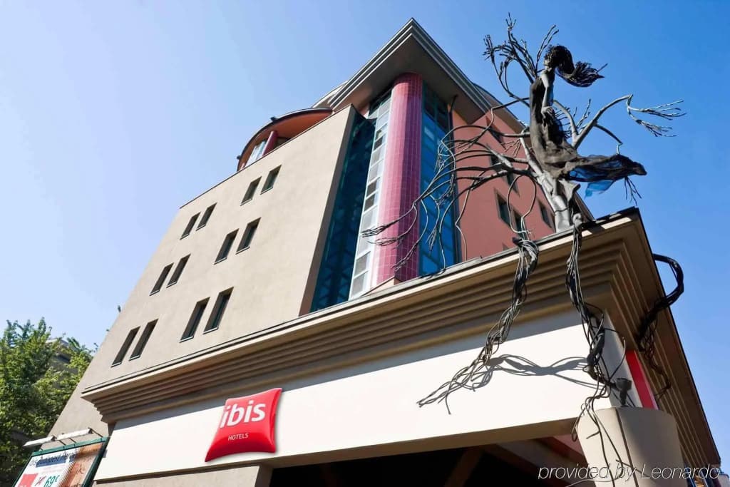 ibis Budapest Heroes Square