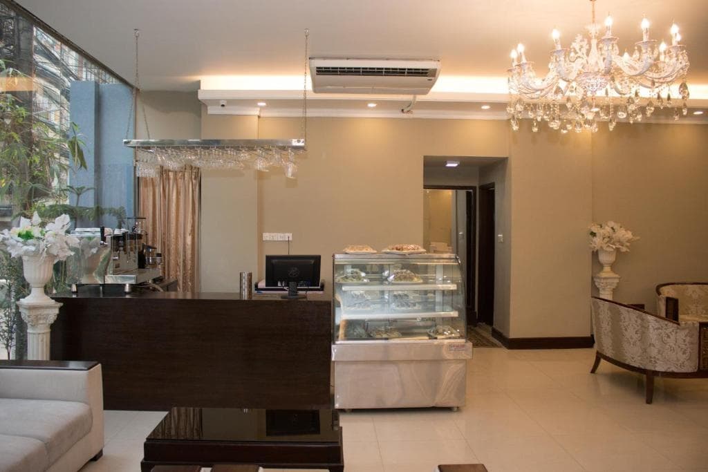 Fountain Hotel