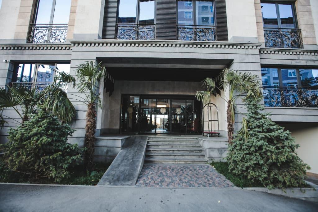 Konyak Hotel