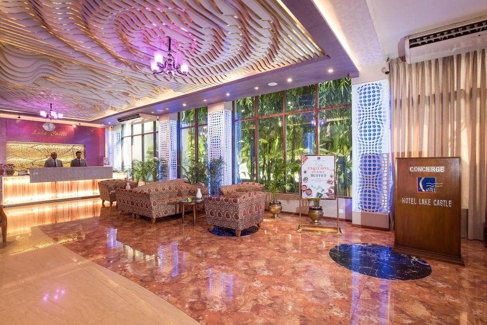 Lake Castle Hotel