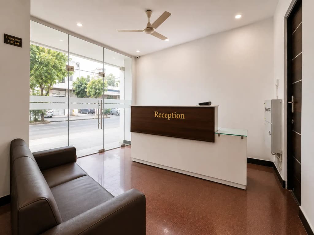 Aaradhya Hotel
