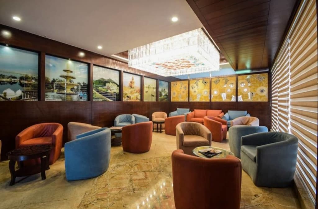Yois Hotel