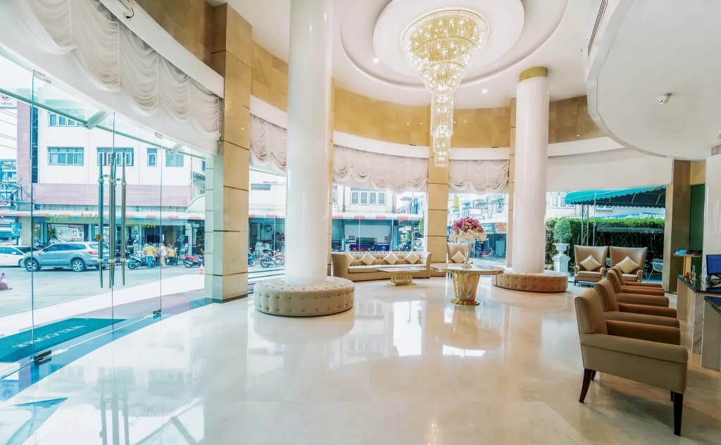 Royal Pavilion Hua Hin Hotel