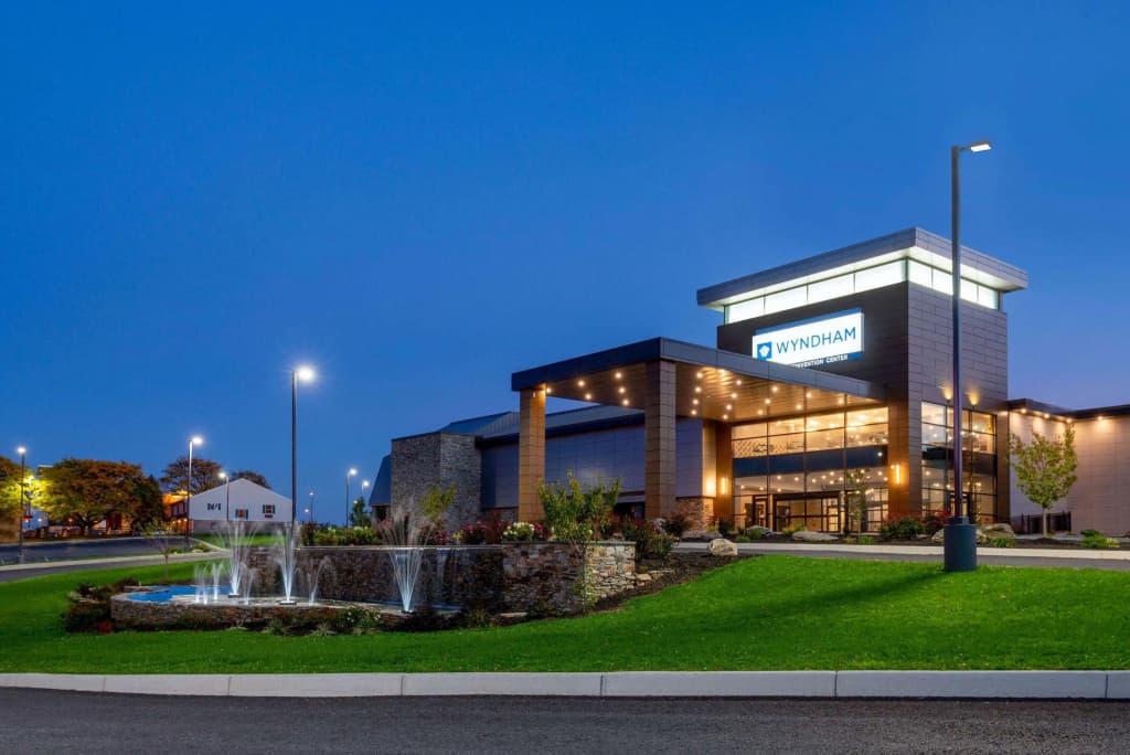 Wyndham Lancaster Resort & Convention Center