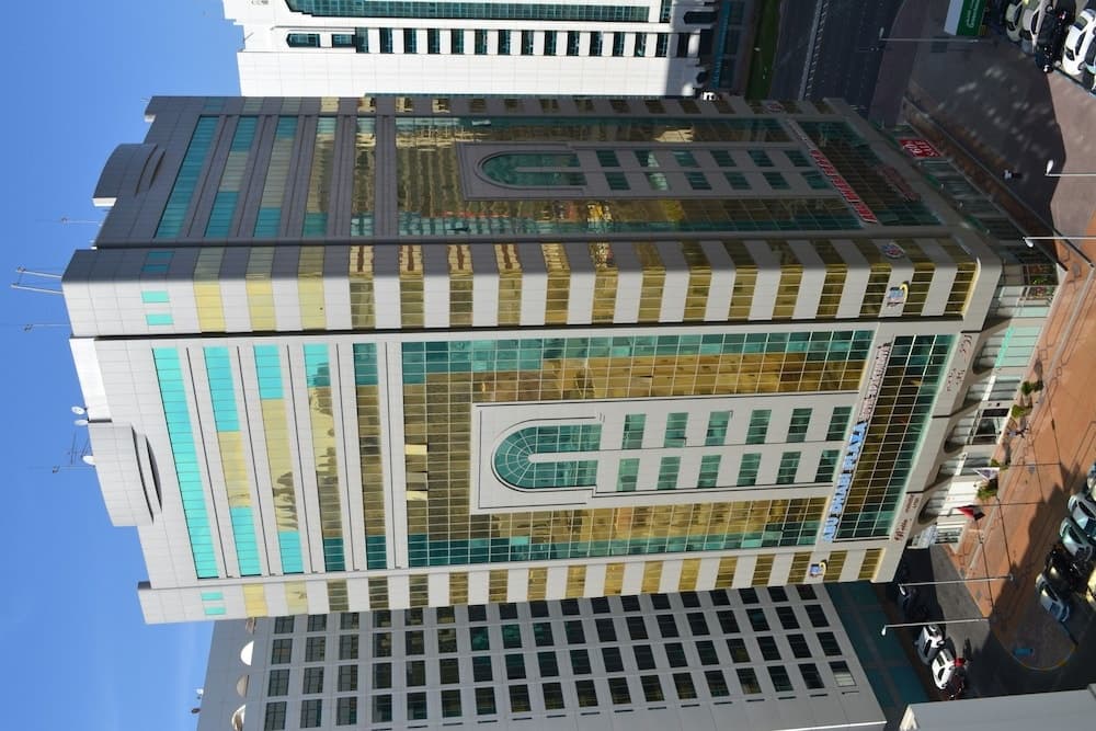 Abu Dhabi Plaza Hotel Apartments